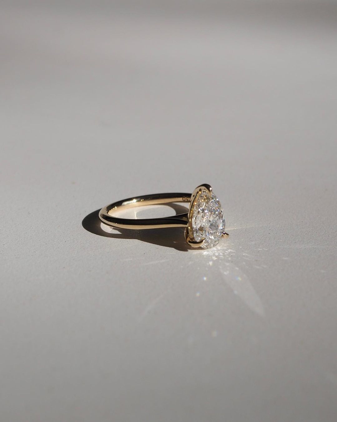3ct pear cut Lab Grown Diamond Ring Luxurious Engagement Ring, Wedding Ring, Anniversary gift, Bridal Gift For Her