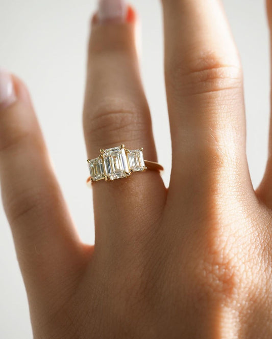 How to Secretly Find Her Ring Size for the Perfect Proposal